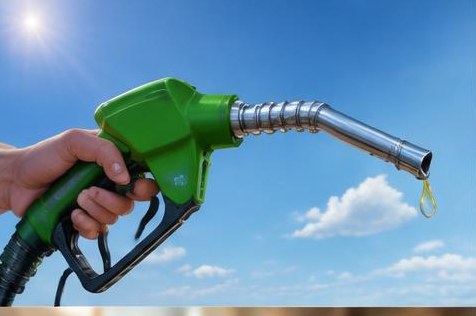 One less pollutant in the tank: The worldwide end of leaded petrol for cars